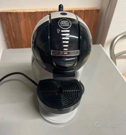 Dolcegusto  / macchina nescafe