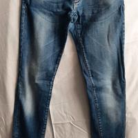 pantalone jeans
