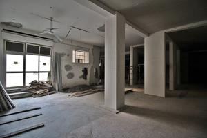 Garage di 386 mq. zona Giuffrida doppio ingresso