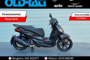 Piaggio Beverly 300 Black Edition