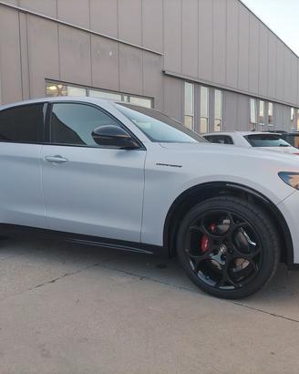 Alfa Romeo Stelvio competizione 2.2 diesel 210cv