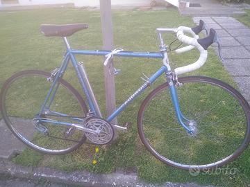 Bicicletta     da corsa   CARRARO    anni 70