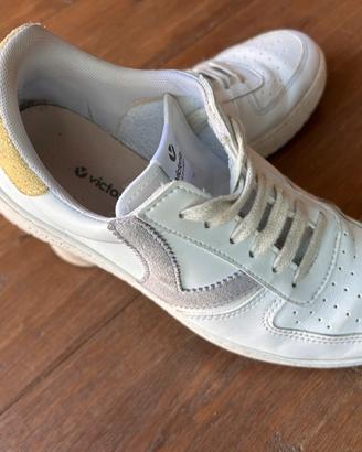 Sneakers Victoria