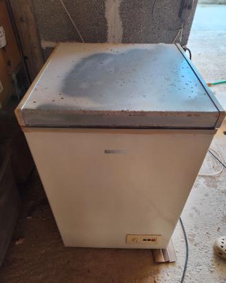congelatore a pozzetto BEKO
