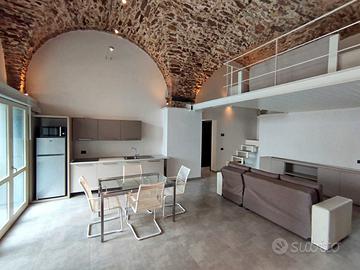 Splendido loft Carrara centro