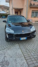 Porsche Cayenne anno 2004