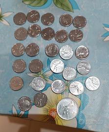 Numero 25 monete da 50 lire mignon inizi anni 90