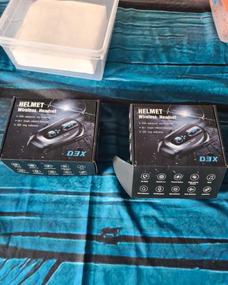 coppia auricolari wireless Bluetooth casco 
