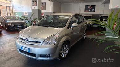 Toyota Corolla Verso 1.6 16V GPL