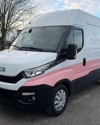 Iveco daily 2.3 diesel 2015 tetto alto passo lungo