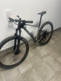 Giant adv. xtc 2  M+ casco Giant + scarpe Shimano
