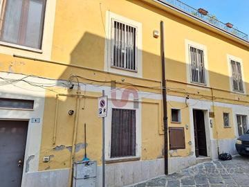 APPARTAMENTO ARREDATO - Centro - BENEVENTO (BN)
