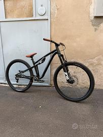 Rockrider ecplore 100s