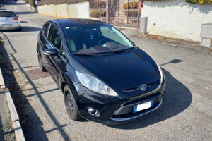 Ford Fiesta 1.6 Titanium 2010 (vend a malincuore)