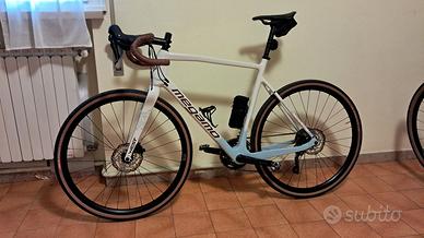 Bici gravel MEGAMO West