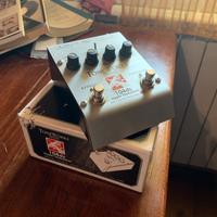 Overdrive Korg Hyper distorsion 104DS