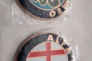 coppia stemmi  misura 74mm Alfa Romeo 