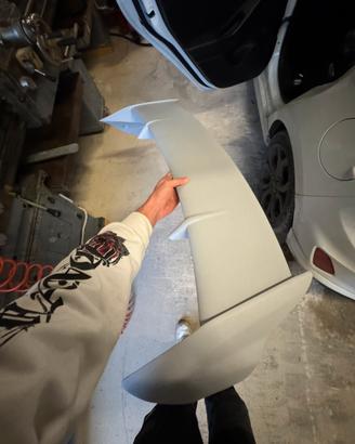 ALETTONE/SPOILER MAXTONE