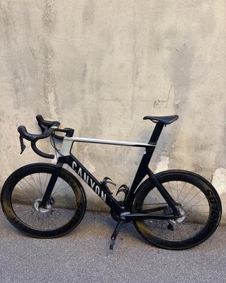 Canyon Aeroad CF SL 8 DISC