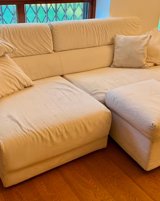 Divano Doimo Salotti tre posti con pouf