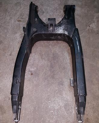 Forcellone posteriore per Cbr 600 F Sport