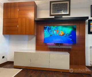 MOBILE/PARETE ATTREZZATA CON BOISERIE