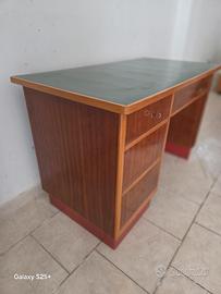 Scrivania vintage anni '50 in legno – originale 