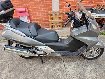 Honda Silver Wing 600 - 2003
