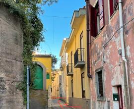 Villetta bifamiliare in via Indipendenza