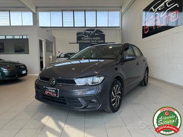 VOLKSWAGEN Polo 1.0 TSI Life *NEOPATENTATI*