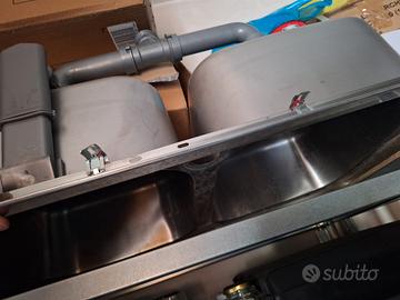 lavello cucina in acciaio inox