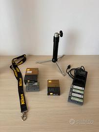 Lotto accessori macchina fotografica Nikon