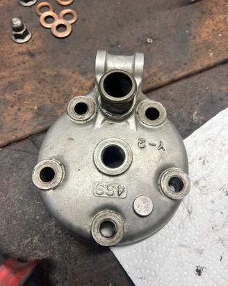 Testata yz 125