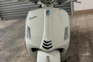 VESPA GTS Super
