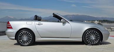 Mercedes-Benz SLK 200 KOMPRESSOR EVO R170 2003 ASI
