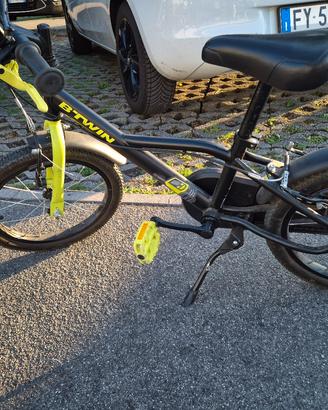 Bicicletta 4-6anni cerchi 16