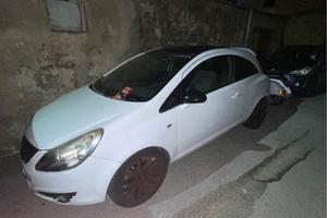 Opel cosa d  1.3 - 2009
