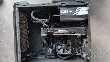 pc assemblati amd 16gb RAM Corsair rx580