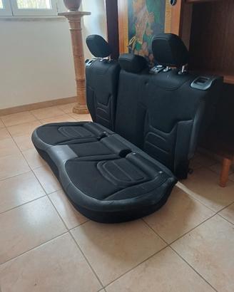 sedili jeep renegade