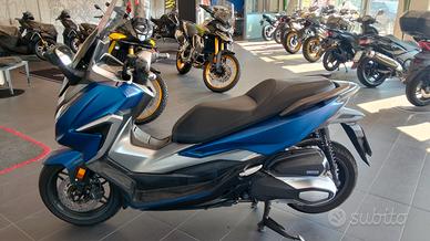 Honda Forza 350
