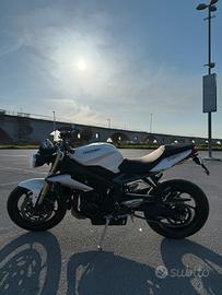 Triumph Street Triple 675