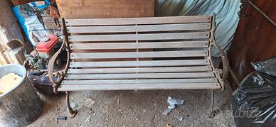 Panchina ferro e legno