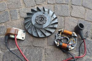 accensione vespa 50 logo quadro