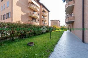 3 LOCALI A CASTELFRANCO EMILIA