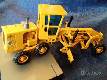 Trattore Caterpillar Joal 1:50 Sbancaterra