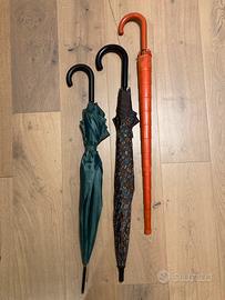 Lotto 3 ombrelli usati