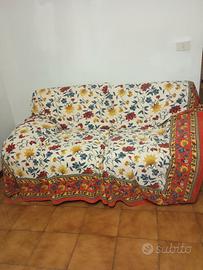 un divano più poltrona 