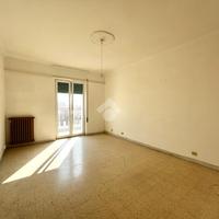 4 LOCALI A CEGLIE MESSAPICA