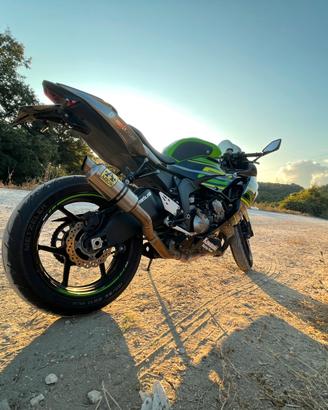 Kawasaki ninja zx6r krt 2019 636