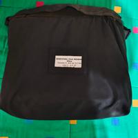 kit borsa, tuta, guanti e calzari militari